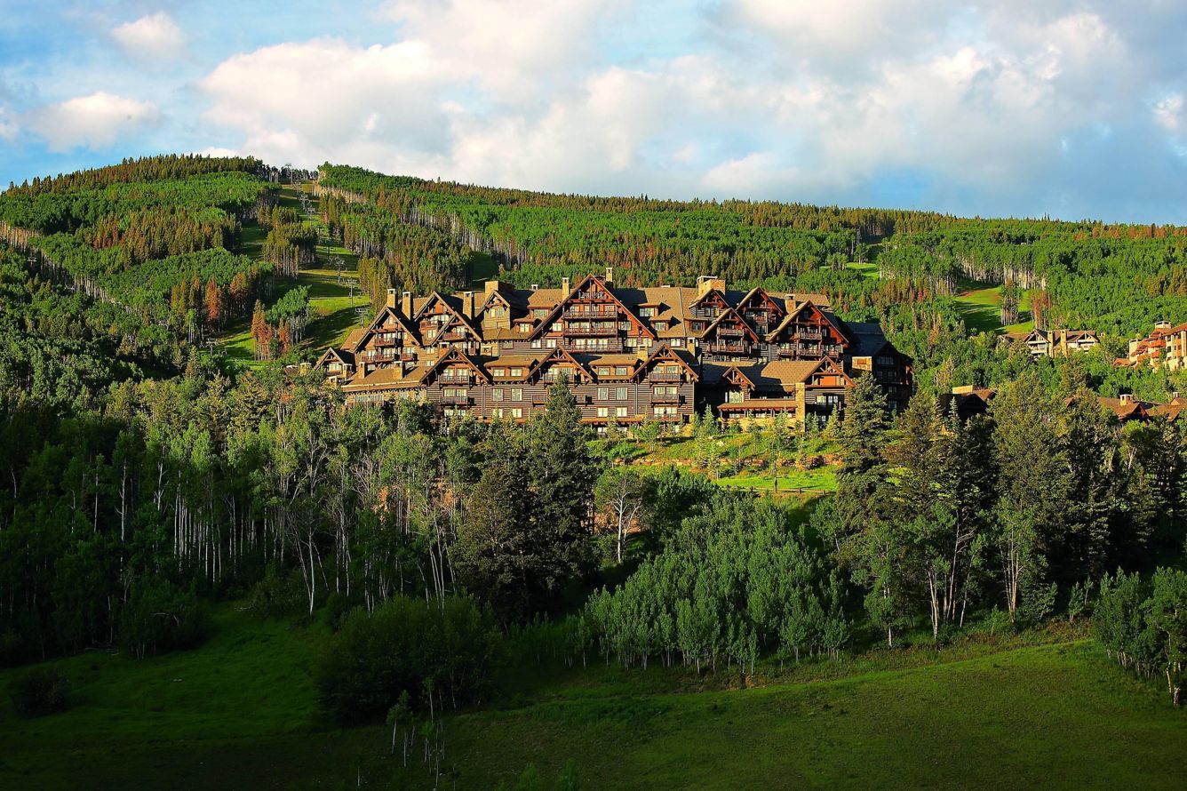 ritz-carlton-exterior-trh-bachelor-gulch-beavercreek_classic-hor